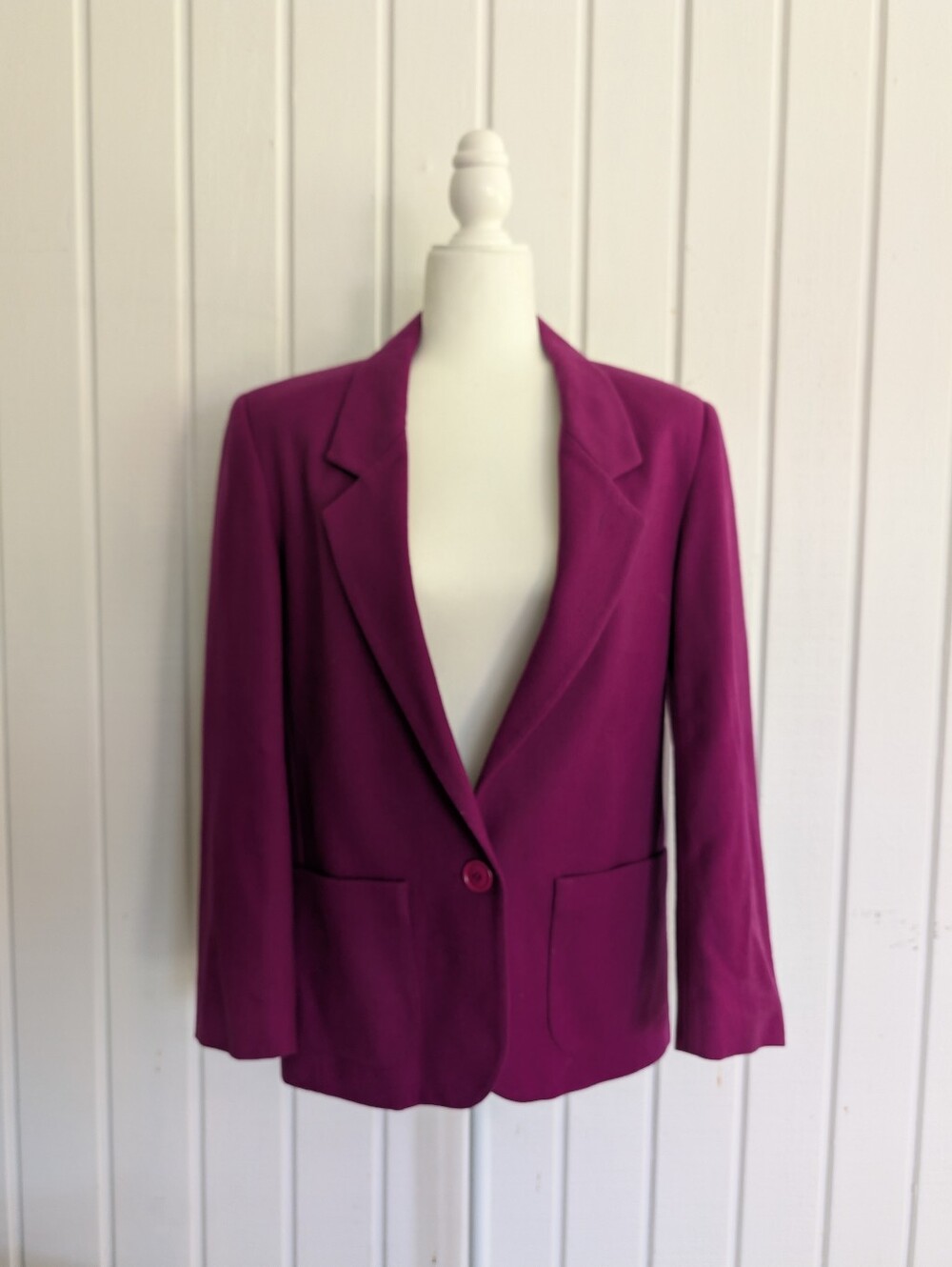 Vintage Jack Winter Magenta Wool Blazer Size 8 – One-Button, Lined, Made in USA